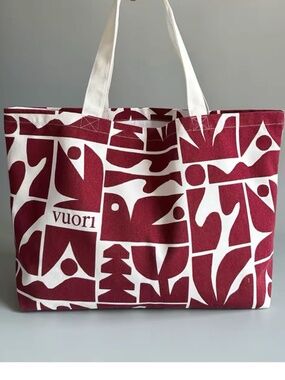 Vuori canvas tote 24" wide x 15" deep. canvas, solid color straps RED